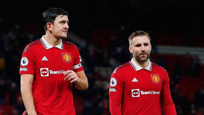 為左右比賽 為左右比賽